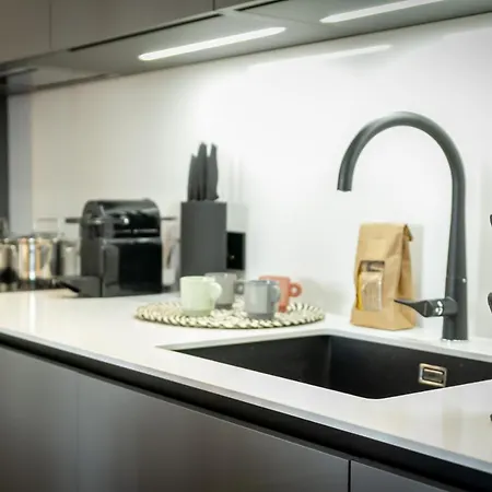 Banus - Daisy Playas Del Duque Banus